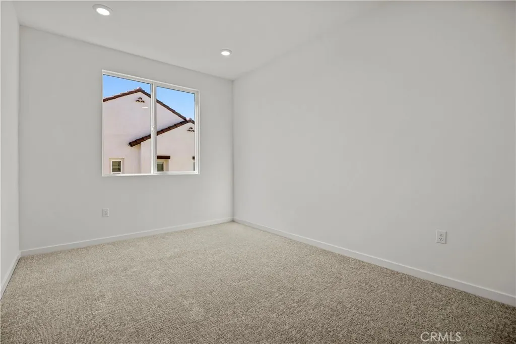 1090 Foothill Boulevard, Claremont, California 91711 home-pic-7