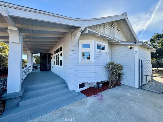 1828 W 50th Street, Los Angeles, California 90062