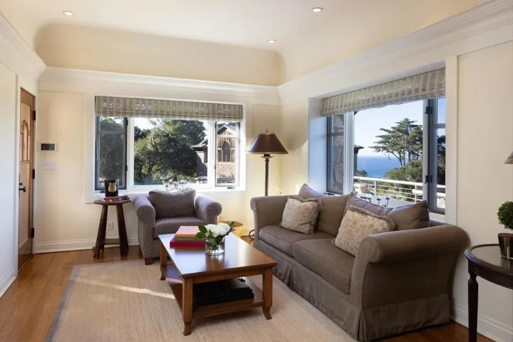 72 Fern Canyon Road, Carmel, California 93923