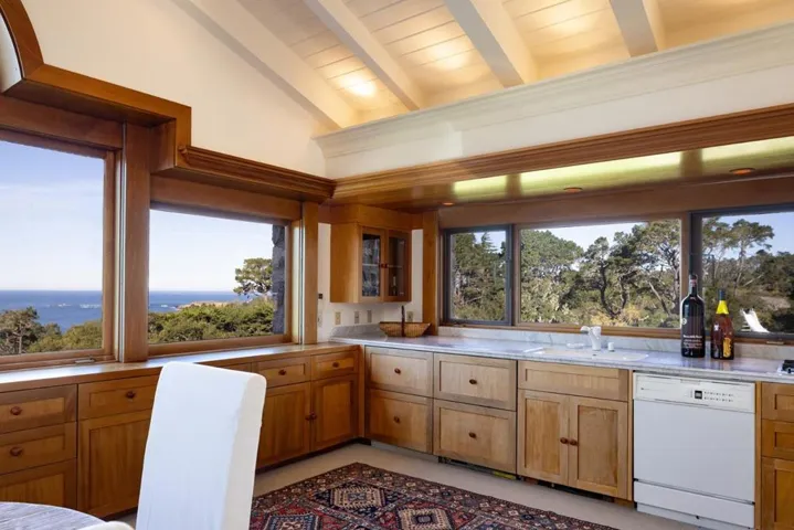 72 Fern Canyon Road, Carmel, California 93923