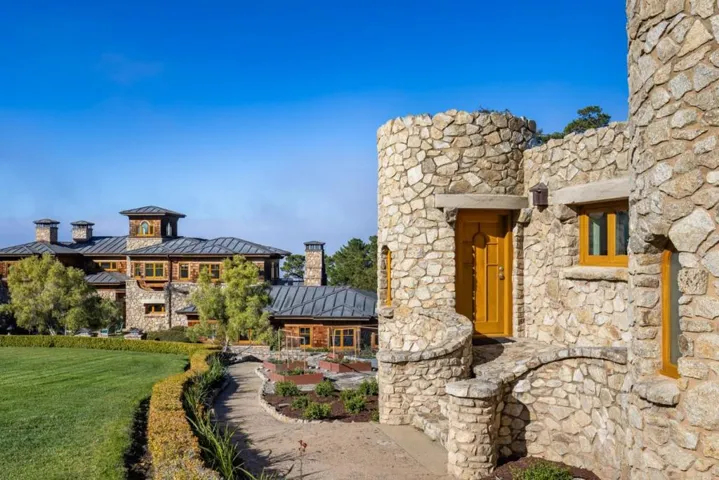 72 Fern Canyon Road, Carmel, California 93923