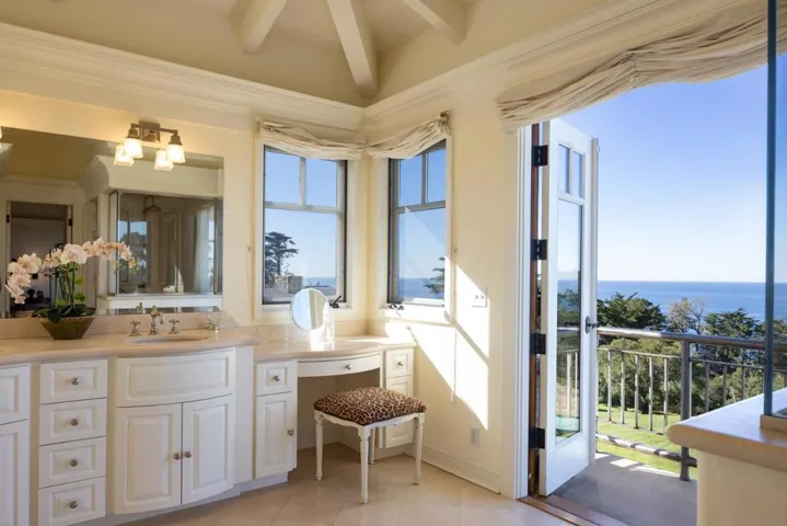 72 Fern Canyon Road, Carmel, California 93923