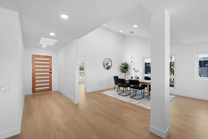 9933 Mozelle Lane, La Mesa, California 91941