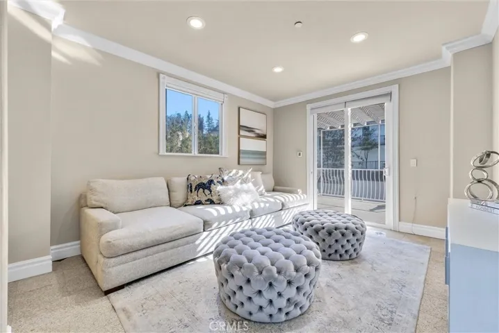 350 S Whitestone Drive, Anaheim Hills, California 92807