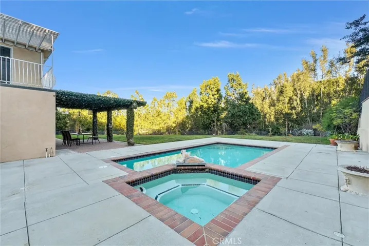 350 S Whitestone Drive, Anaheim Hills, California 92807