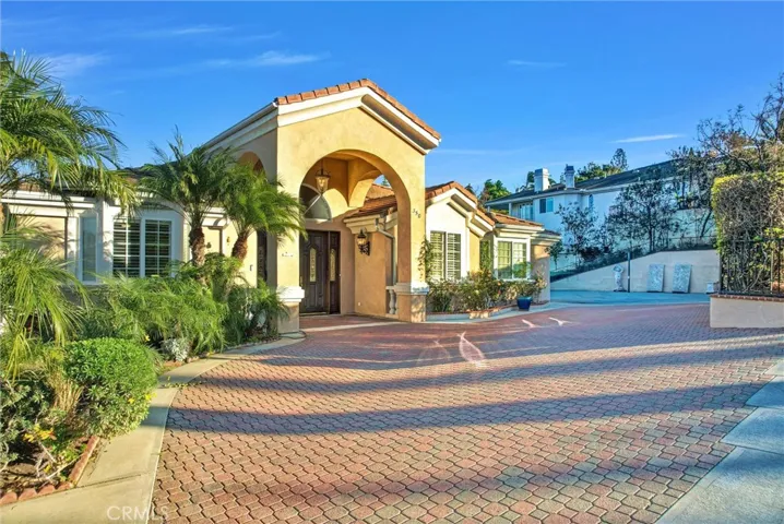 350 S Whitestone Drive, Anaheim Hills, California 92807