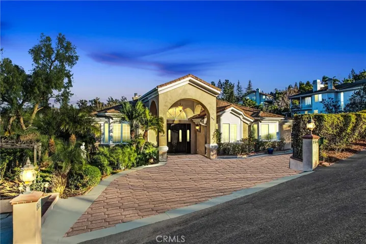 350 S Whitestone Drive, Anaheim Hills, California 92807