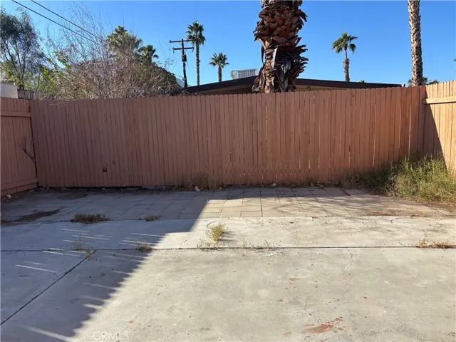Private Patio Unit 6