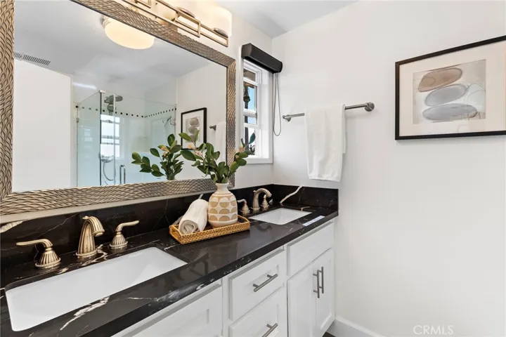 Primary Bedroom Bathroom