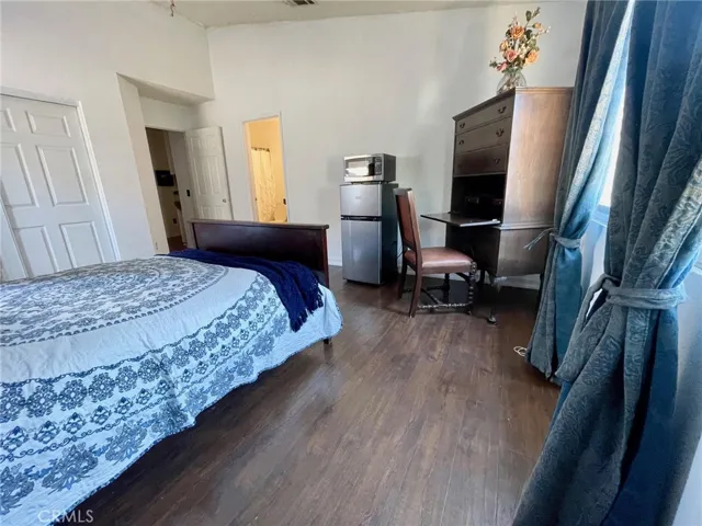 585 Award Drive, Colton, California 92324