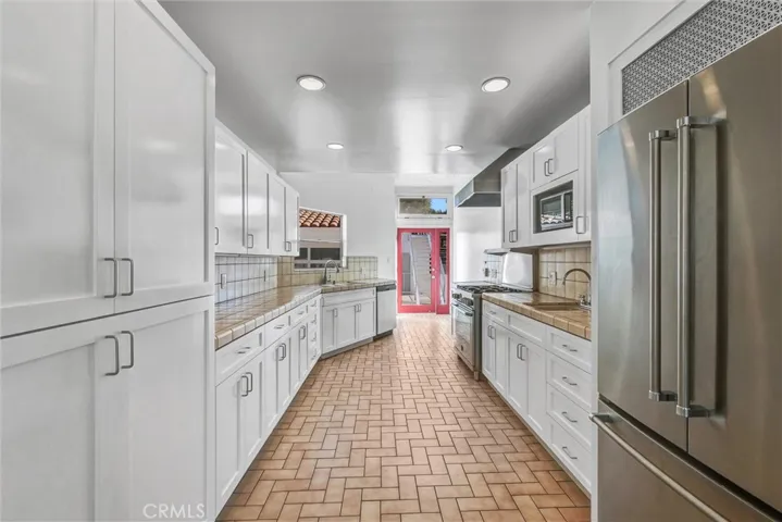 3616 S Walker Avenue, San Pedro, California 90731