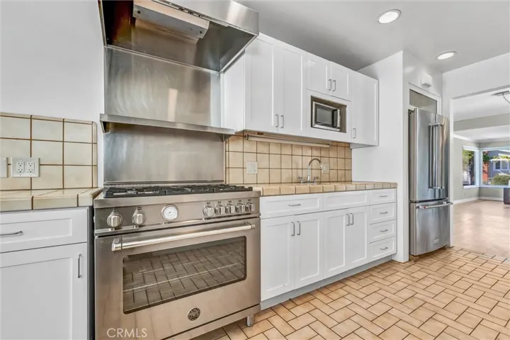 3616 S Walker Avenue, San Pedro, California 90731
