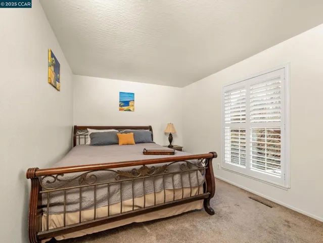 1035 View Dr, Richmond, California 94803