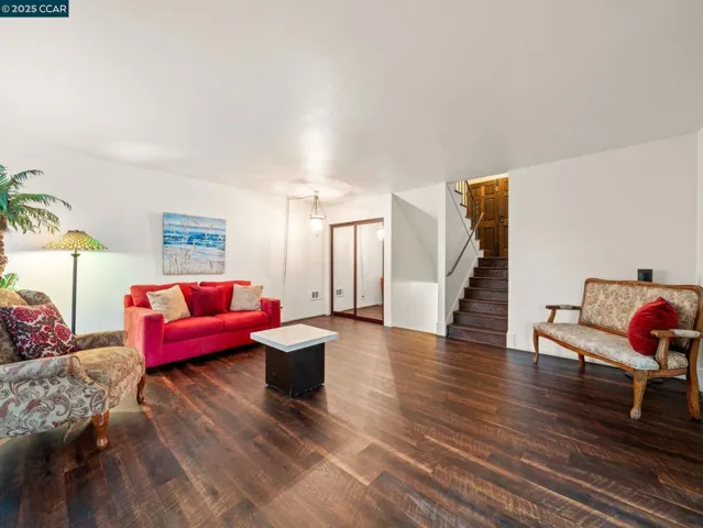 1035 View Dr, Richmond, California 94803