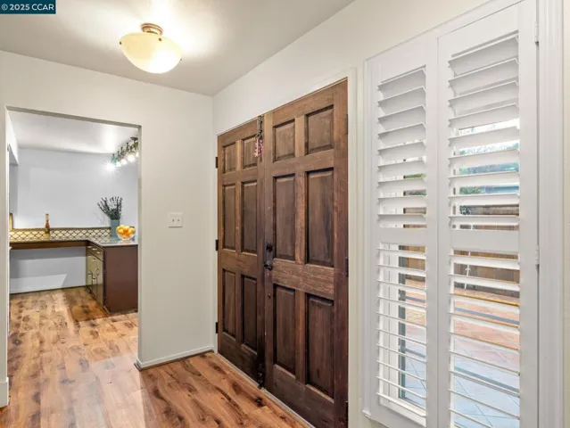 1035 View Dr, Richmond, California 94803