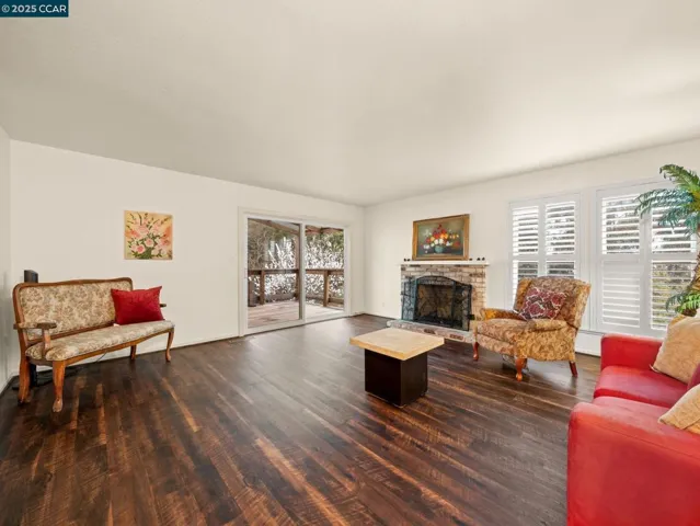 1035 View Dr, Richmond, California 94803