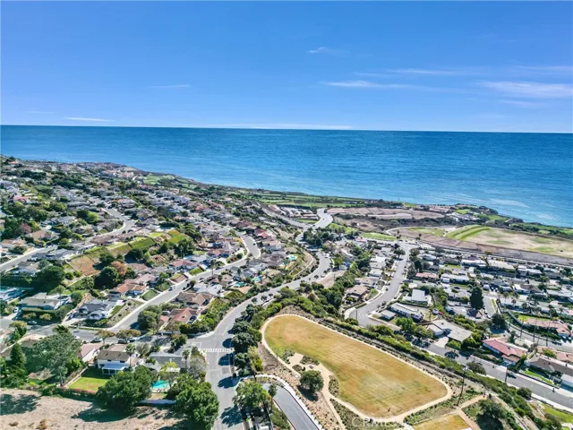 32241 Sea Raven Drive, Rancho Palos Verdes, California 90275