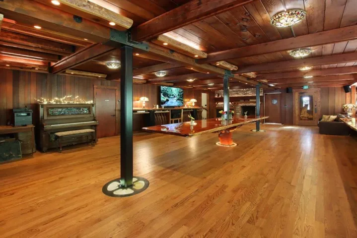 16770 Redwood Lodge Road, Los Gatos, California 95033
