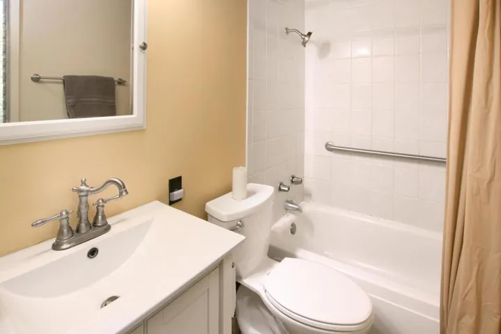 16770 Redwood Lodge Road, Los Gatos, California 95033