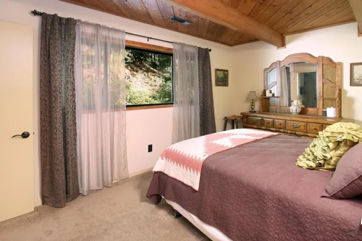 16770 Redwood Lodge Road, Los Gatos, California 95033