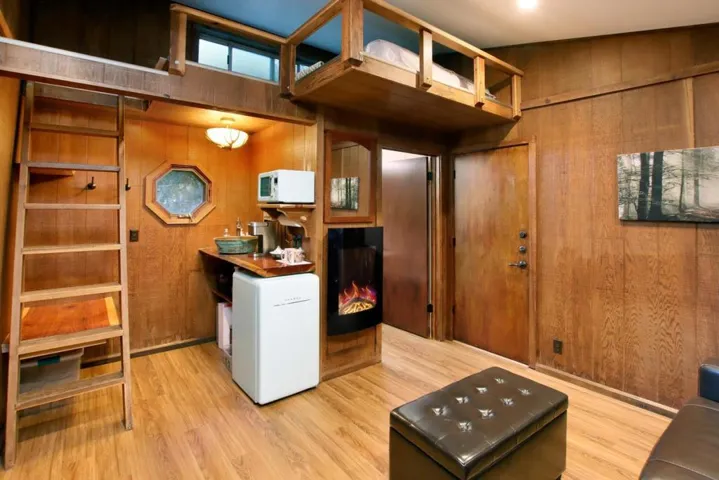 16770 Redwood Lodge Road, Los Gatos, California 95033