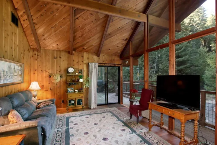 16770 Redwood Lodge Road, Los Gatos, California 95033