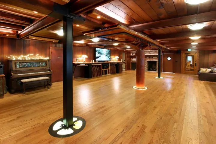 16770 Redwood Lodge Road, Los Gatos, California 95033