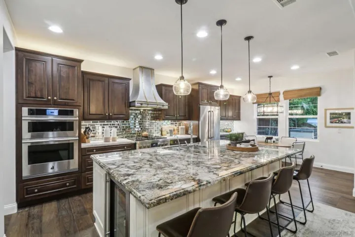 3432 Corte Altura, Carlsbad, California 92009