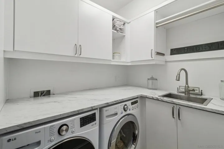 3432 Corte Altura, Carlsbad, California 92009