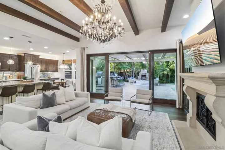 3432 Corte Altura, Carlsbad, California 92009