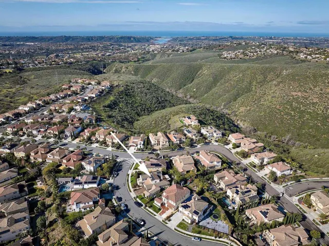 3432 Corte Altura, Carlsbad, California 92009