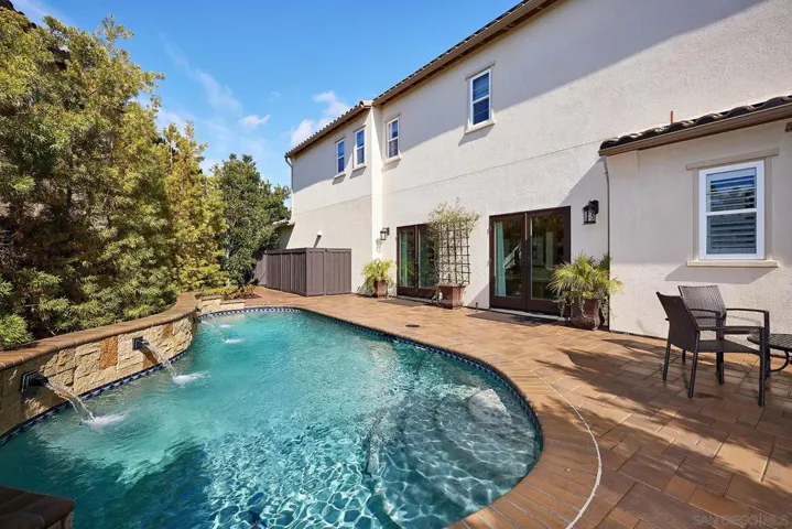3432 Corte Altura, Carlsbad, California 92009
