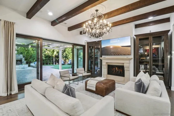 3432 Corte Altura, Carlsbad, California 92009