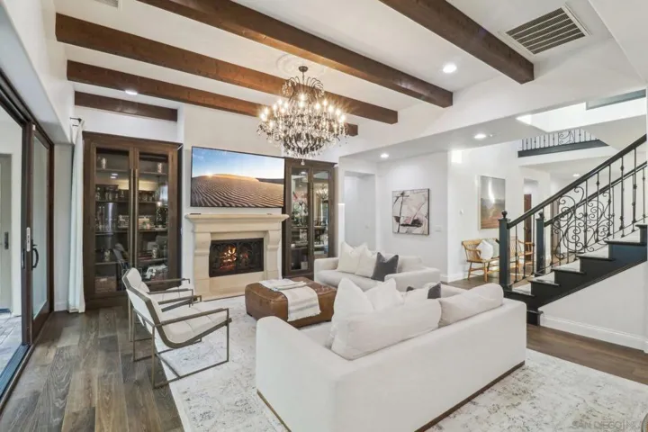 3432 Corte Altura, Carlsbad, California 92009