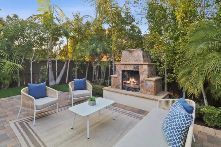 3432 Corte Altura, Carlsbad, California 92009