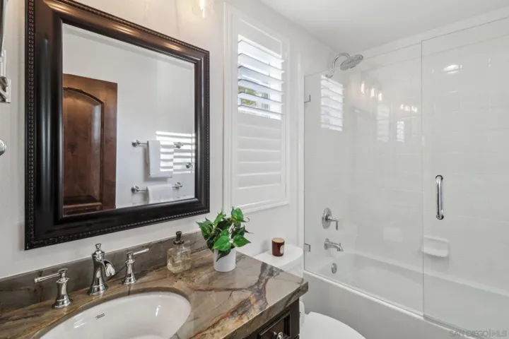 3432 Corte Altura, Carlsbad, California 92009