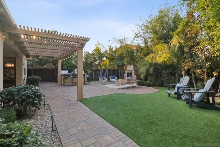 3432 Corte Altura, Carlsbad, California 92009