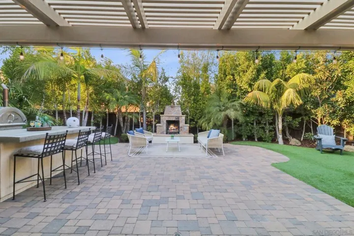 3432 Corte Altura, Carlsbad, California 92009