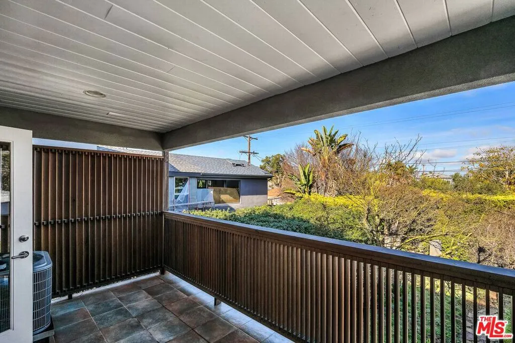 2914 Grayson Avenue, Venice, California 90291 home-pic-32