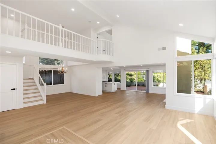 19 Tierra Vista, Laguna Hills, California 92653