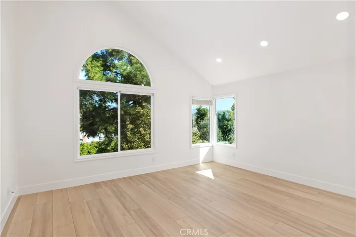 19 Tierra Vista, Laguna Hills, California 92653