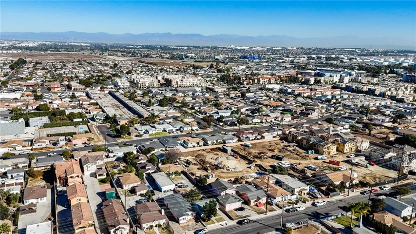 341 E 220th Street, Carson, California 90745