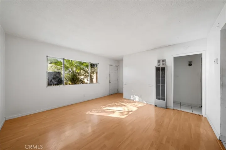 341 E 220th Street, Carson, California 90745