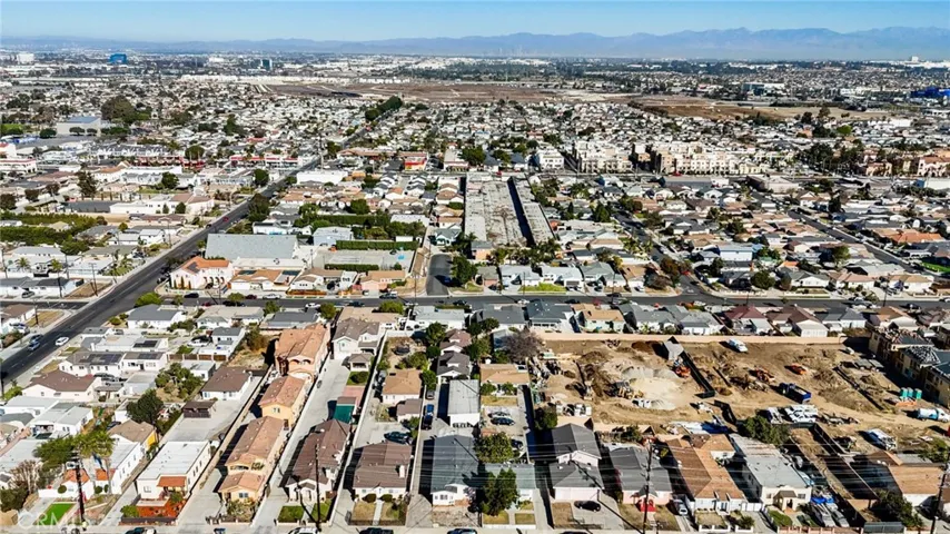 341 E 220th Street, Carson, California 90745