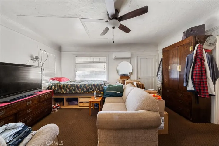 341 E 220th Street, Carson, California 90745