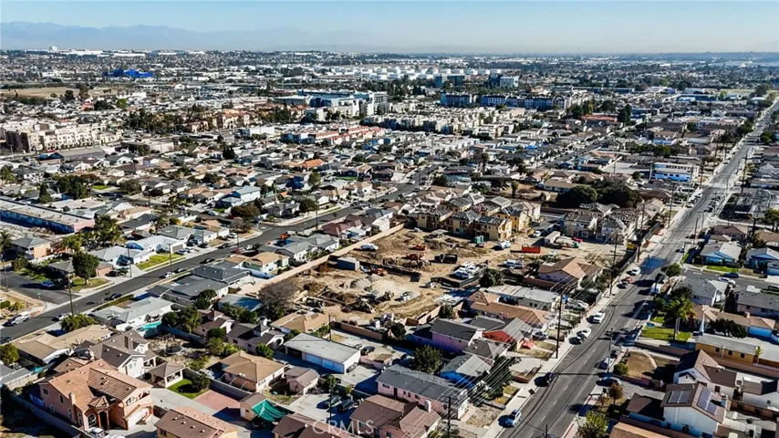 341 E 220th Street, Carson, California 90745