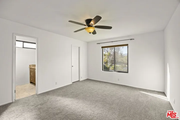1121 Sunnyglenn Avenue, Ojai, California 93023