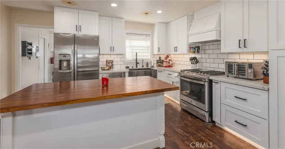 10283 Napoleon Street, Cherry Valley, California 92223