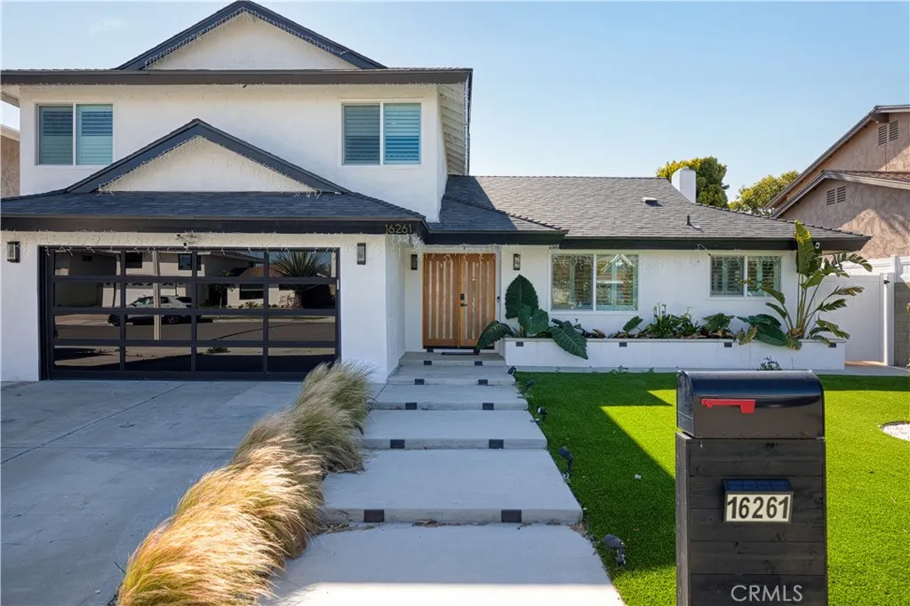 16261 Angler Lane, Huntington Beach, California 92647 home-pic-1