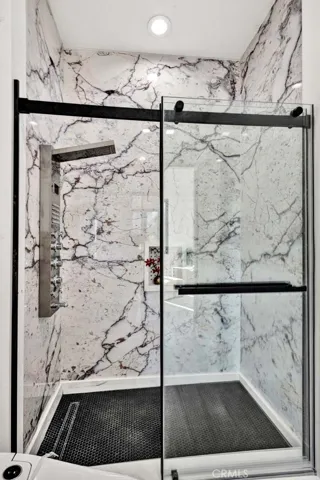 Walk-In Shower in Bedroom #4 Bathroom